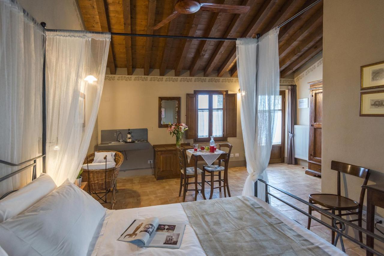 Podere Carceroni Poggi del Sasso Exterior foto