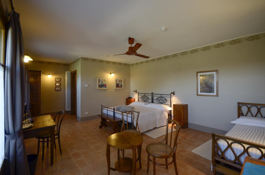 Podere Carceroni Poggi del Sasso Quarto foto